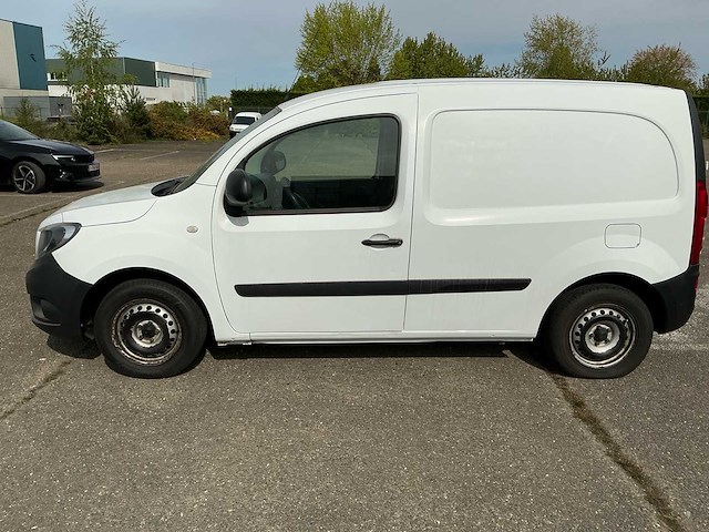 Mercedes-benz 108 cdi catan bedrijfswagen - afbeelding 12 van  24