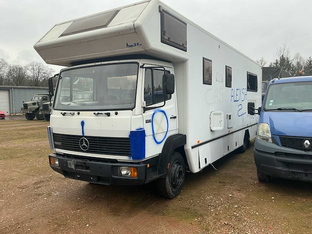Mercedes-benz 1117n camper - afbeelding 1 van  26