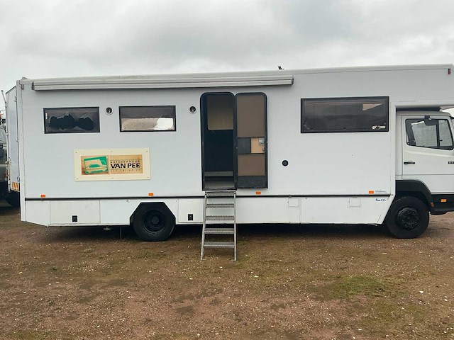 Mercedes-benz 1117n camper - afbeelding 13 van  26