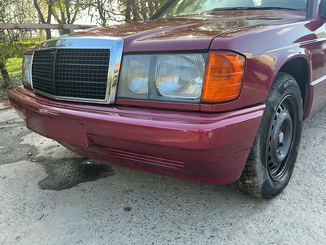 Mercedes-benz 190e oldtimer - afbeelding 26 van  43