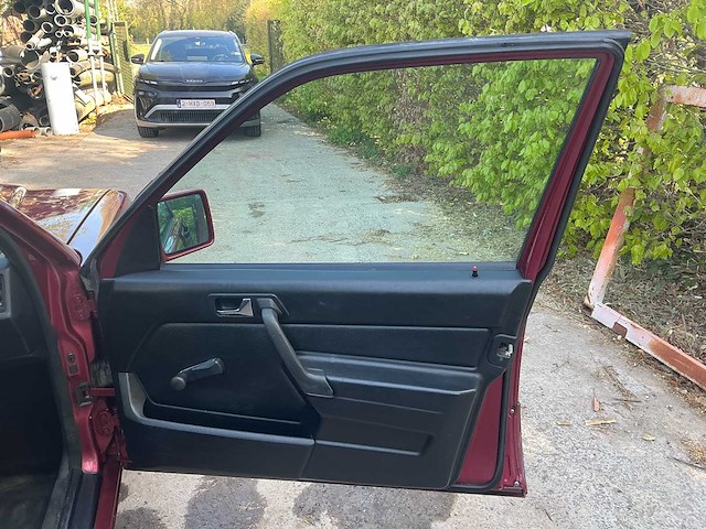 Mercedes-benz 190e oldtimer - afbeelding 31 van  43