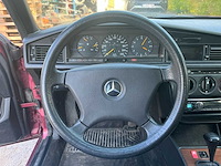 Mercedes-benz 190e oldtimer - afbeelding 40 van  43