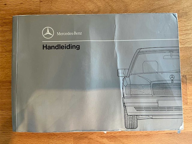 Mercedes-benz 190e oldtimer - afbeelding 38 van  43