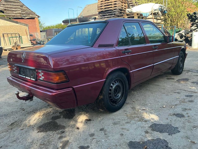 Mercedes-benz 190e oldtimer - afbeelding 41 van  43