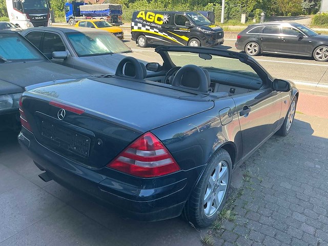 Mercedes benz 200 cabriolet slk bedrijfswagen - afbeelding 34 van  38