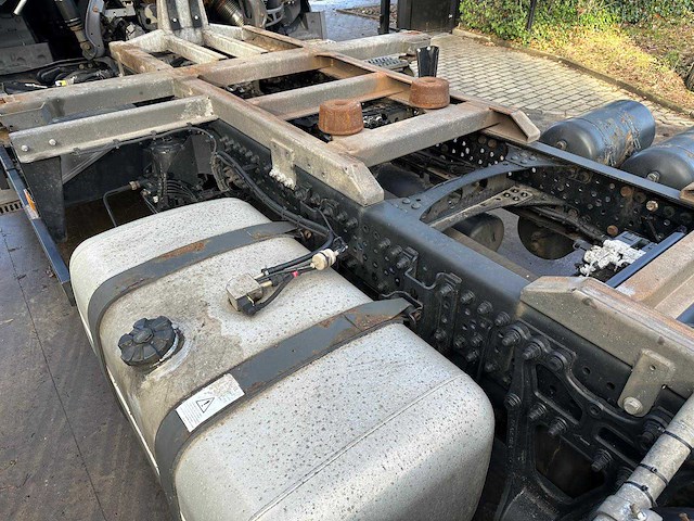 Mercedes-benz 2015 actros mp4 vrachtwagen - afbeelding 16 van  44