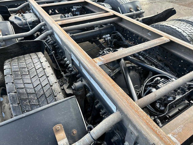 Mercedes-benz 2015 actros mp4 vrachtwagen - afbeelding 29 van  44