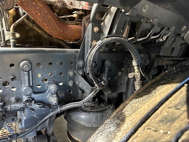 Mercedes-benz 2015 actros mp4 vrachtwagen - afbeelding 31 van  44