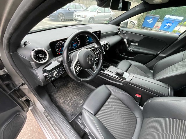 Mercedes-benz 2020 a 200 - afbeelding 10 van  32