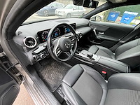Mercedes-benz 2020 a 200 - afbeelding 9 van  32