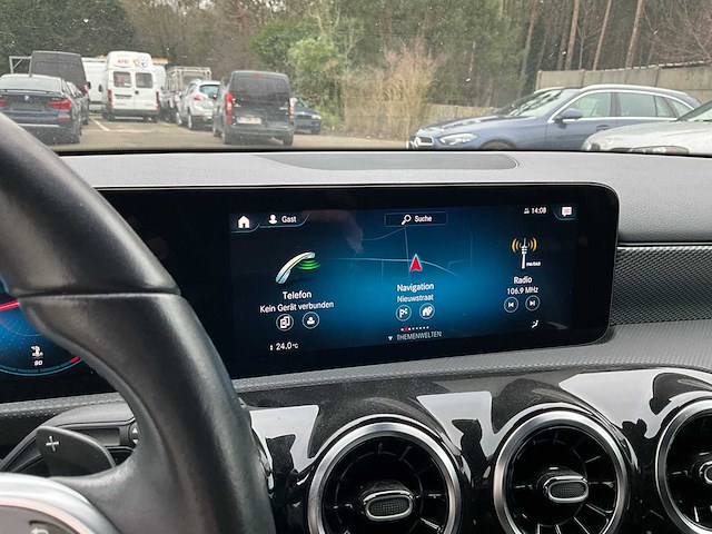 Mercedes-benz 2020 a 200 - afbeelding 30 van  32