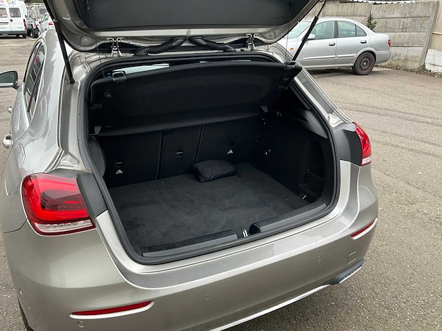Mercedes-benz 2020 a 200 - afbeelding 19 van  32
