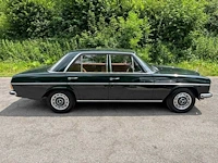 Mercedes-benz 220d/8 w115 klassieke auto - afbeelding 8 van  12