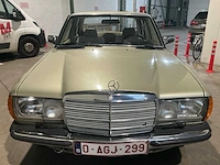 Mercedes-benz 230e oldtimer - afbeelding 8 van  26