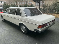 Mercedes-benz 240d pullman w123 personenauto - afbeelding 23 van  29