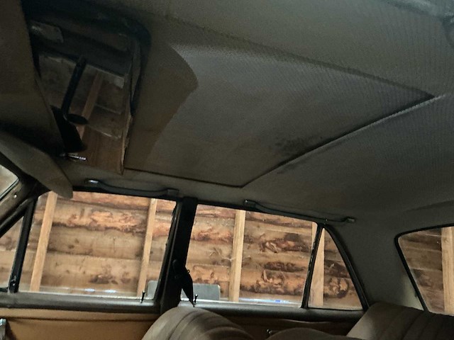 Mercedes benz 250 se berline oldtimer - afbeelding 45 van  50