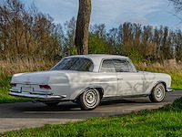 Mercedes-benz 250se coupé oldtimer - afbeelding 2 van  34