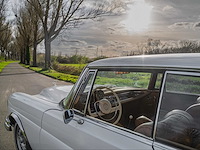 Mercedes-benz 250se coupé oldtimer - afbeelding 8 van  34