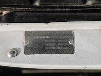 Mercedes-benz 250se coupé oldtimer - afbeelding 27 van  34