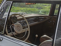 Mercedes-benz 250se coupé oldtimer - afbeelding 4 van  20