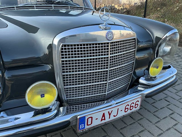 Mercedes-benz 280s (w108) 1968 oldtimer - afbeelding 6 van  78