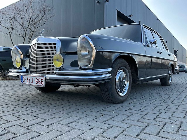 Mercedes-benz 280s (w108) 1968 oldtimer - afbeelding 78 van  78