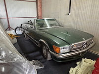 Mercedes benz 280sl 1975