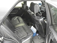 Mercedes-benz 300e - afbeelding 15 van  35