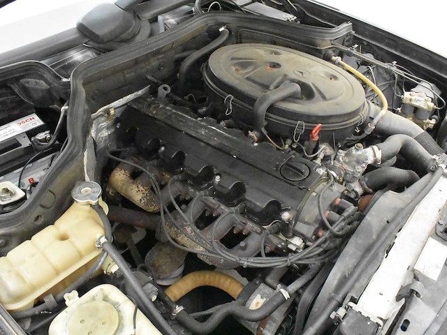 Mercedes-benz 300e - afbeelding 22 van  35