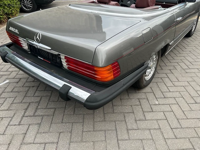 Mercedes-benz 380 sl 1985 - afbeelding 17 van  17