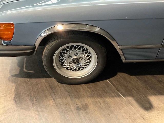 Mercedes-benz 450 sl - afbeelding 43 van  43