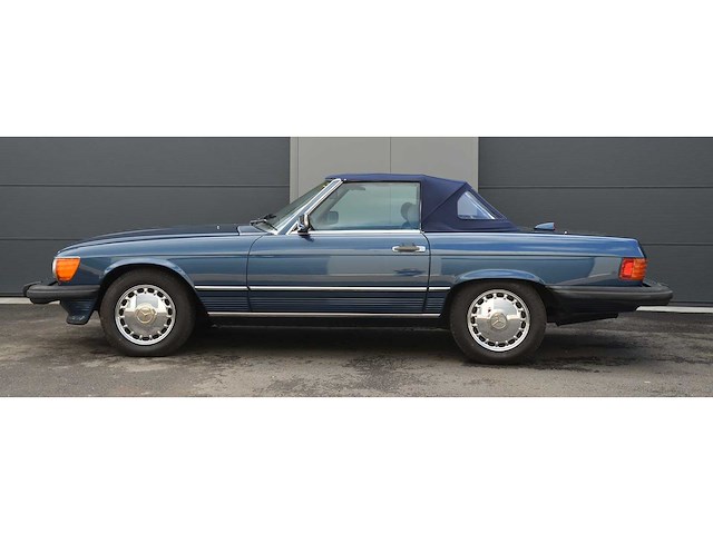 Mercedes-benz 560 sl - afbeelding 2 van  46