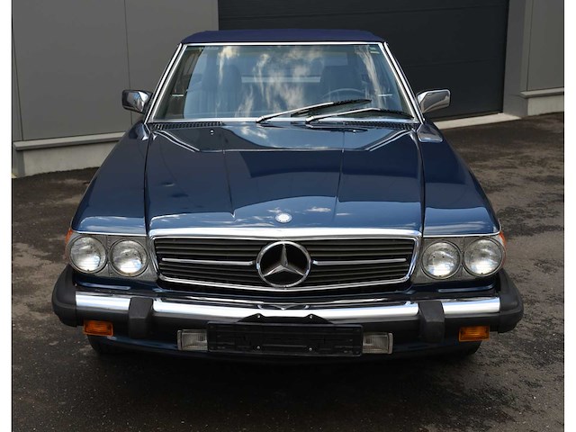 Mercedes-benz 560 sl - afbeelding 18 van  46