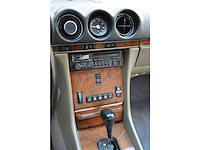 Mercedes-benz 560 sl - afbeelding 28 van  46