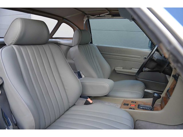 Mercedes-benz 560 sl - afbeelding 31 van  46