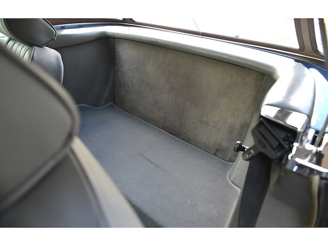 Mercedes-benz 560 sl - afbeelding 34 van  46