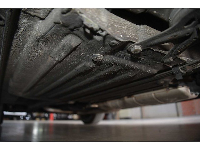 Mercedes-benz 560 sl - afbeelding 41 van  46