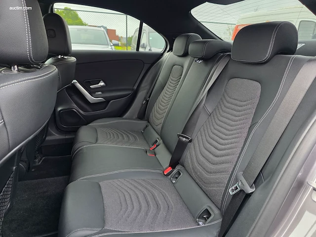 Mercedes-benz a 180 business line 2024 - afbeelding 3 van  39
