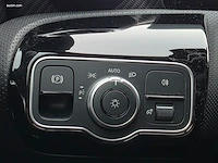 Mercedes-benz a 180 business line 2024 - afbeelding 18 van  39