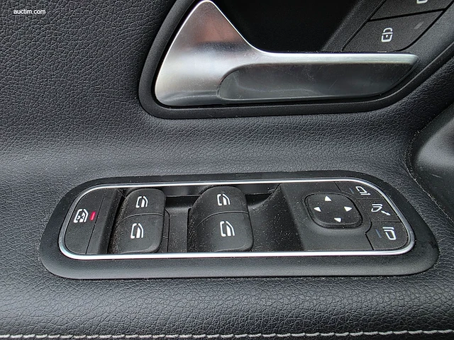 Mercedes-benz a 180 business line 2024 - afbeelding 21 van  39