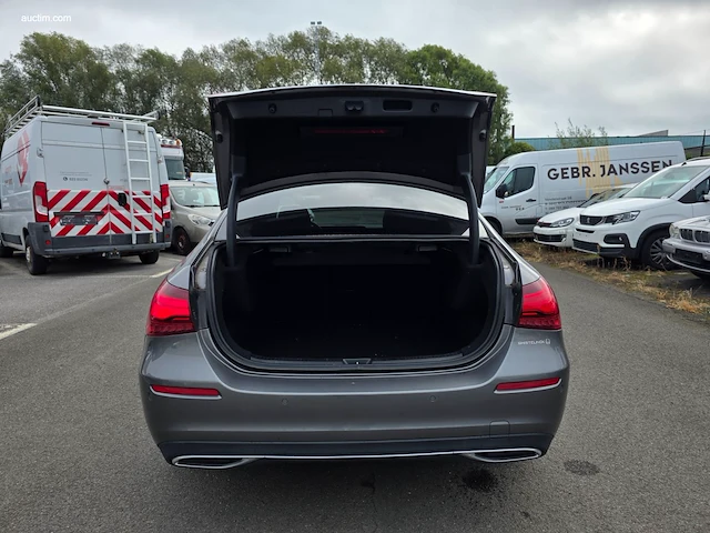 Mercedes-benz a 180 business line 2024 - afbeelding 25 van  39