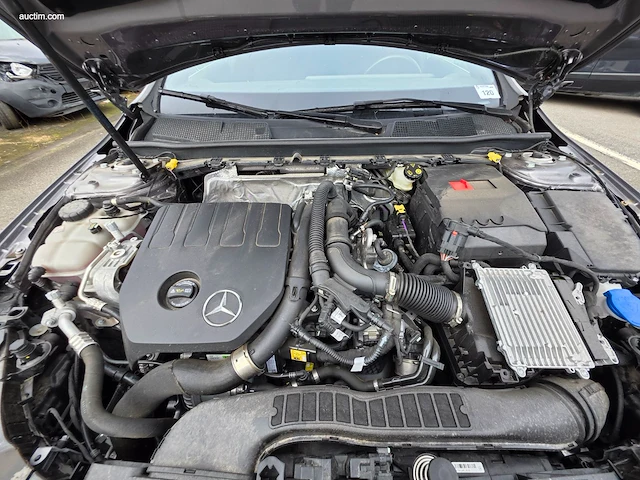 Mercedes-benz a 180 business line 2024 - afbeelding 27 van  39