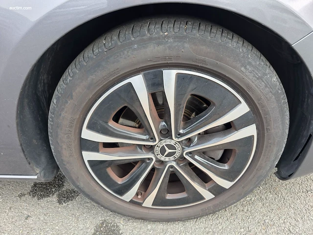 Mercedes-benz a 180 business line 2024 - afbeelding 31 van  39