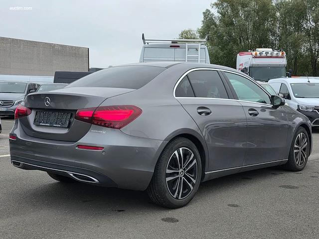 Mercedes-benz a 180 business line 2024 - afbeelding 23 van  39