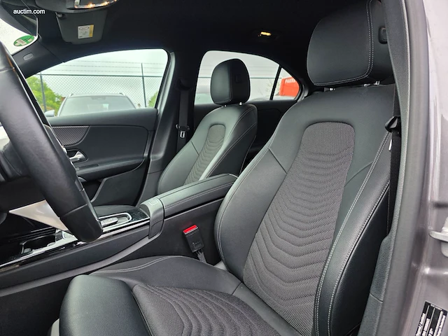 Mercedes-benz a 180 business line 2024 - afbeelding 38 van  39