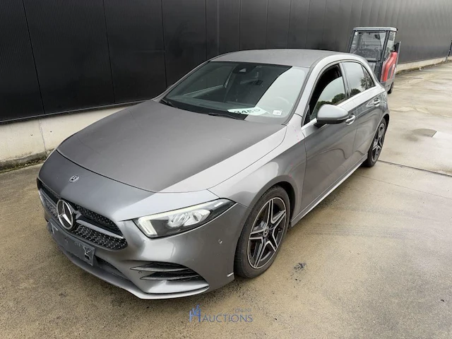 Mercedes-benz a 180 d - 2019 - afbeelding 1 van  10