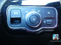 Mercedes-benz a 180 d - afbeelding 10 van  74
