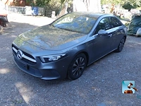 Mercedes-benz a 180 d - afbeelding 1 van  74