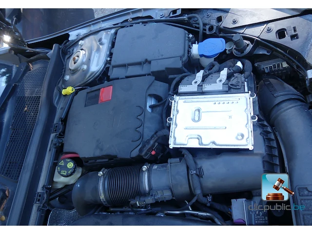 Mercedes-benz a 180 d - afbeelding 38 van  74