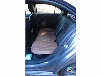 Mercedes-benz a 180 d - afbeelding 44 van  74
